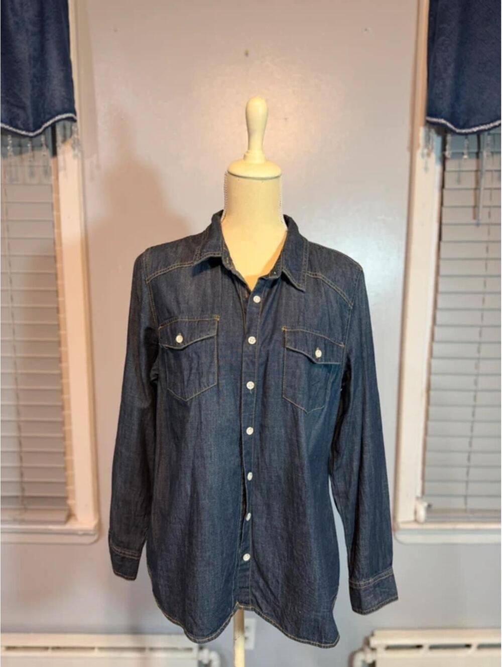 Mossimo Denim Button Down Shirt Women XL Western Chambray Top